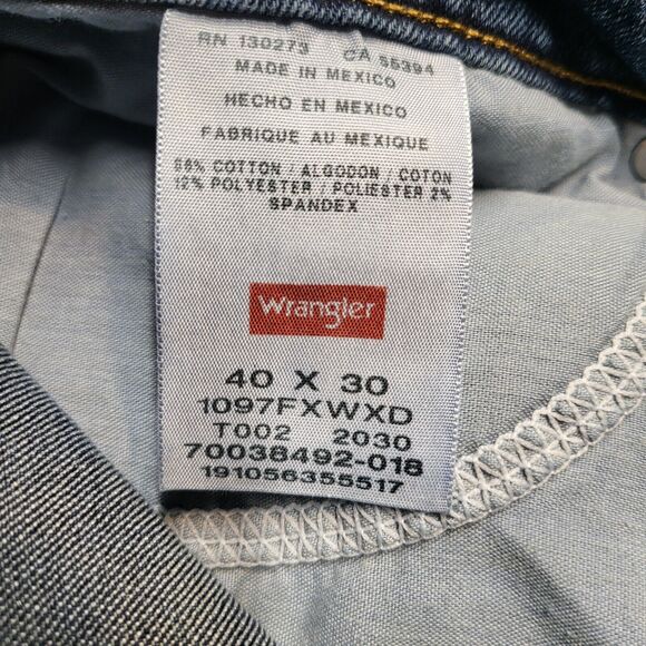 Wrangler Jeans Mens 38x29 Blue Denim Straight Leg Distressed Stretch - Picture 4 of 9